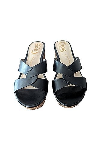 Circus Wedges (view 1)