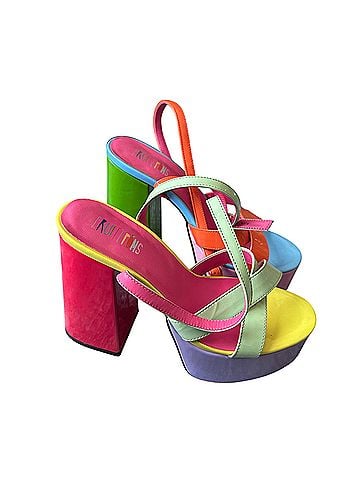 Title Unknown Heels (view 1)