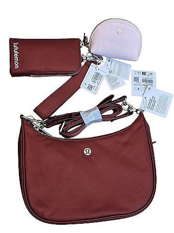Lululemon Athletica City Essentials Crossbody Bag (view 1)