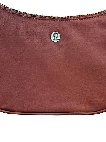 Lululemon Athletica City Essentials Crossbody Bag (view 2)