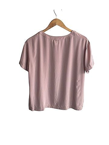 Club Monaco Silk Relaxed Tee in Pink Rose Short Sleeve Blouse (view 2)