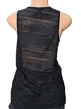Victoria's Secret X Havaianas Sport Lace Back Mesh Tank Tank Top (view 2)