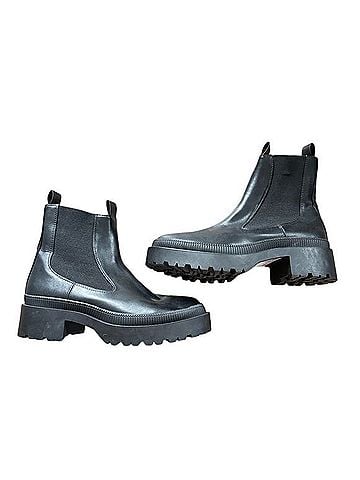 BCBGeneration Marie Boots (view 1)