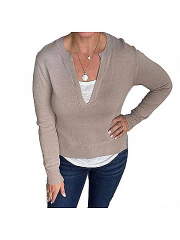 Elan Sally Two-Tone V-Neck Sweater Top in Oatmeal White (view 2)