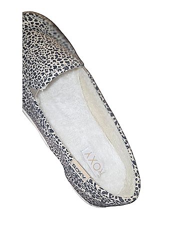 Roxy Flats (view 2)
