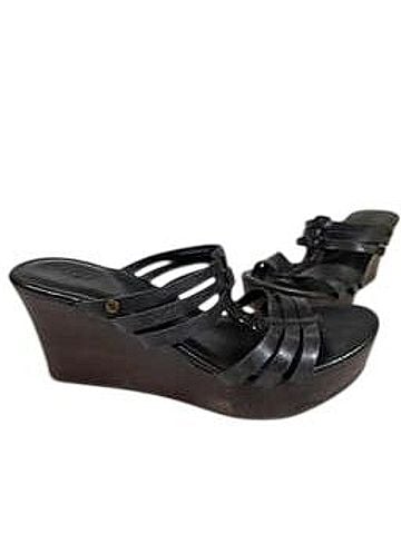 Ugg Australia Mattie Sandals (view 1)