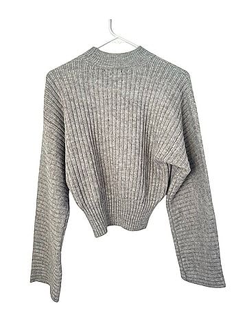 Forever 21 Pullover Sweater (view 1)