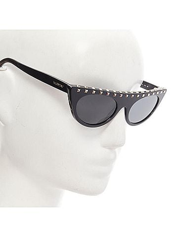 Mario Valentino VALENTINO VA4018 Rockstud black gold studded cateye sunglasses (view 2)