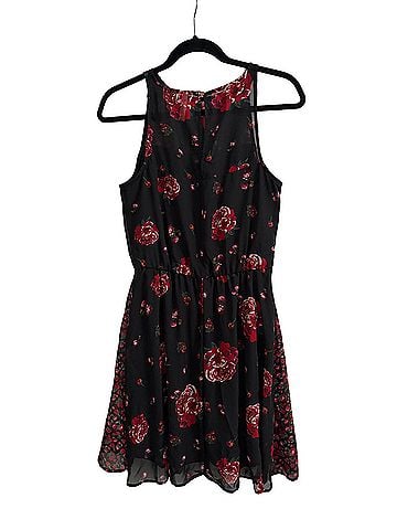 Xhilaration Casual Dress (view 1)