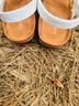 Bare Traps 100% Other Floral White Sandals Size 7 1/2 - photo 7