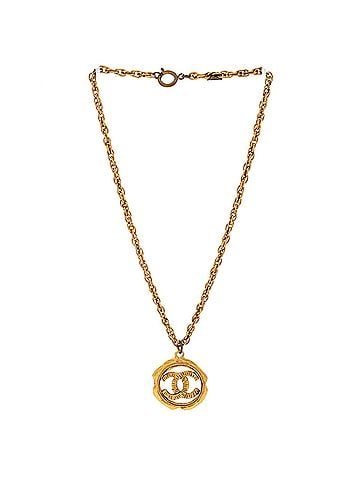 Chanel Vintage CC Round Pendant Choker Necklace Metal (view 2)