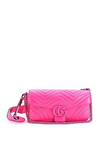 Gucci GG Marmont Monochrome Flap Bag Matelasse Leather Medium (view 1)