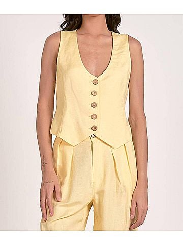 Elan Lizzy Vest in Vanilla (view 2)
