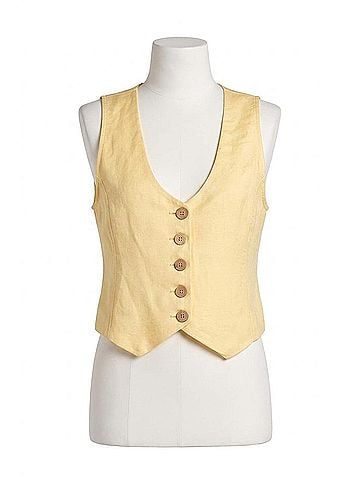 Elan Lizzy Vest in Vanilla (view 1)