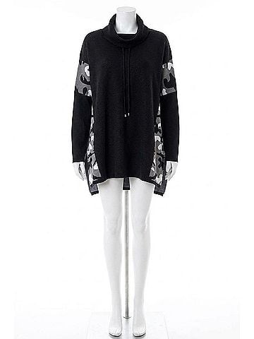 Angel Two Pocket Poncho in Black/Multi (A/S) (view 1)