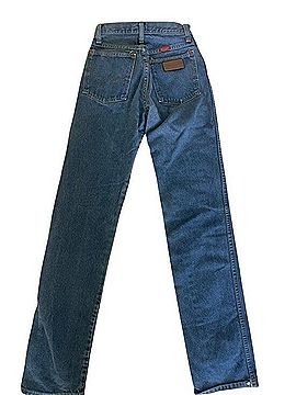 Wrangler Retro Jeans (view 2)
