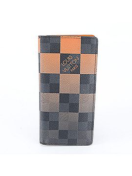 Louis Vuitton Excellent condition Louis Vuitton Damier Graphite Giant Portefeuille Brazza N60424 Leather Bi-fold Long Wallet for Men (view 1)