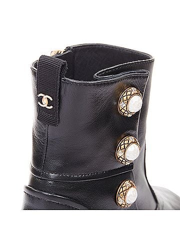 Chanel Chanel lamb quilted pearl button ankle boots (view 2)