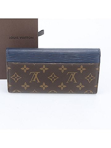 Louis Vuitton Excellent condition Louis Vuitton Monogram Epi Portefeuille Marie-Lou Long Tri-fold Wallet, Indigo Blue, M60501, for women. (view 2)