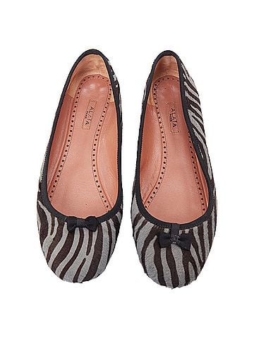 Alaïa Alaia calf hair zebra print bow ballet flats (view 1)