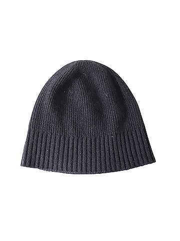 Burberry Burberry Knitted Beanie in Black Cashmere (view 2)