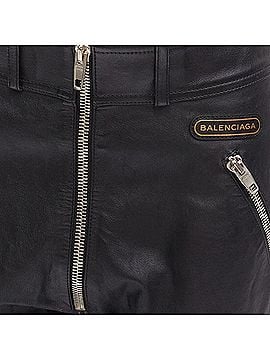 Balenciaga Balenciaga Demna logo patch zip cropped moto leather pants (view 2)