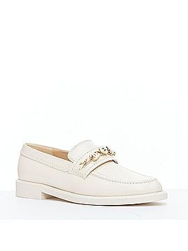 Chanel Chanel CC Heart Flower Charm Chain Leather Loafers (view 2)