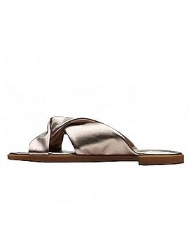 Clarks Women's Reyna Twist Sandal (view 2)