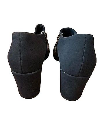 Donald J Pliner Heels (view 2)