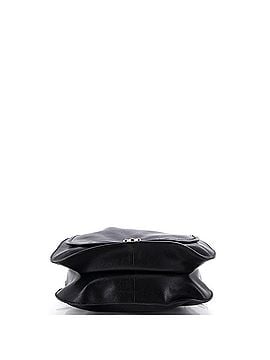 Céline Soft Triomphe Besace Bag Leather Large (view 2)