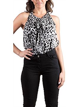 GiGi Moda Gatta Sleeveless Top in White (view 2)