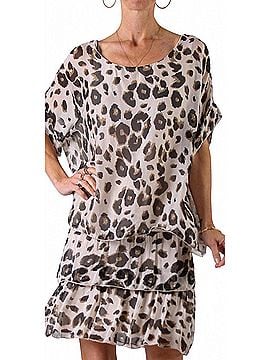 GiGi Moda Monica Leopard Print Silk Kaftan Blouse in Beige (view 2)