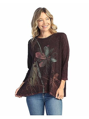 Jess & Jane Mineral Washed Patch Pocket Cotton Top in Field Notes (view 2)