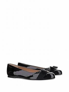 Salvatore Ferragamo Kid's Vara Bow Leather Ballet Shoes in Black (view 2)