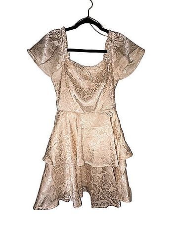 Francesca's Cream Floral Jacquard Smocked Neck Dress Casual Dress (view 1)