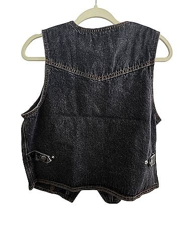 Universal Thread Denim Vest (view 2)