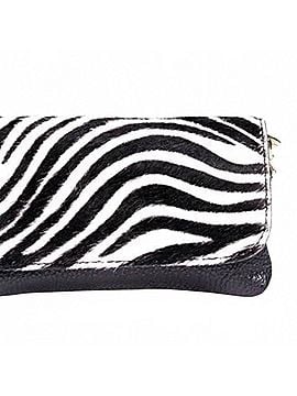 German Fuentes Women's Leather Cowhide Crossbody Bag (view 2)