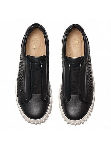 Clarks Women's Mayhill Bay Shoe in Black Leather (view 2)
