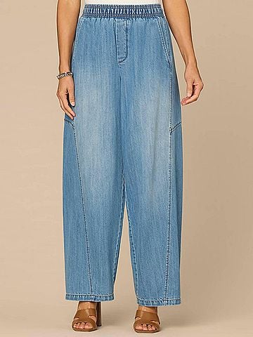 Democracy Skyrise Relaxed Straight Leg Glider Jeans in Blue (view 2)