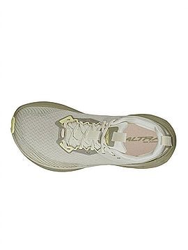Altra Women's Experience Wild 2 Shoes in Taupe (view 2)