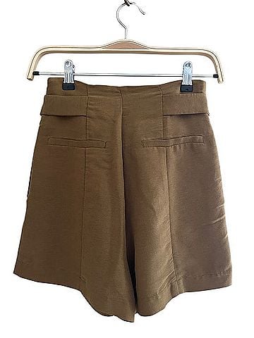 H&M Safari Style Khaki Shorts (view 2)