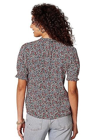 Amazon Essentials Fluid Twill Short Puff Sleeve Smock Detail Shirt Short Sleeve Blouse (view 2)