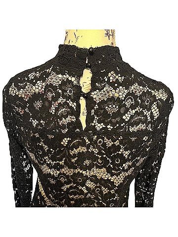 Alyx Top (view 2)