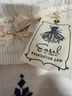 Easel Floral Ivory Casual Pants Size S - photo 6