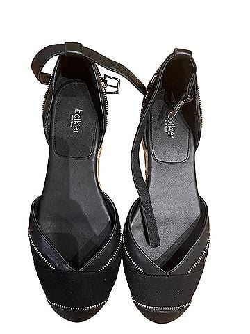 Botkier Flats (view 2)