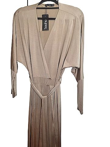 Boohoo Casual Dress (view 1)