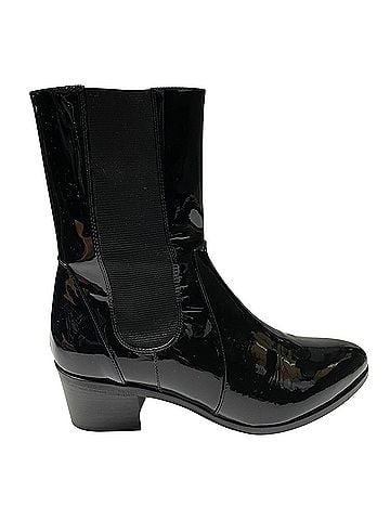 Chanel Chanel Boots in Black Patent (view 1)