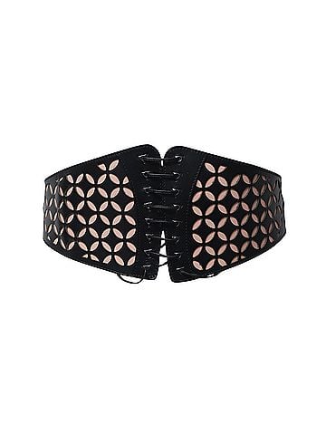 Alaïa Alaia Laser-Cut Busier Waist Belt in Black Leather (view 1)