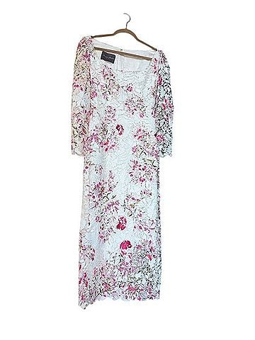 Monique Lhuillier Floral Guipure Lace Runway Midi Dress Cocktail Dress (view 2)