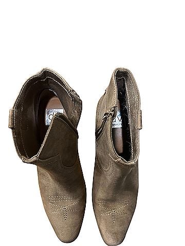 DV Ankle Boots (view 2)